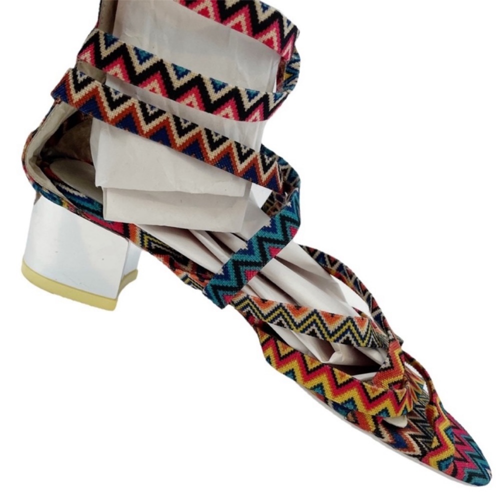 Jeffrey Campbell Woven Tribal Chevron
ENYO-M Gladiator Sandal Heels Size 8 - Picture 4 of 9